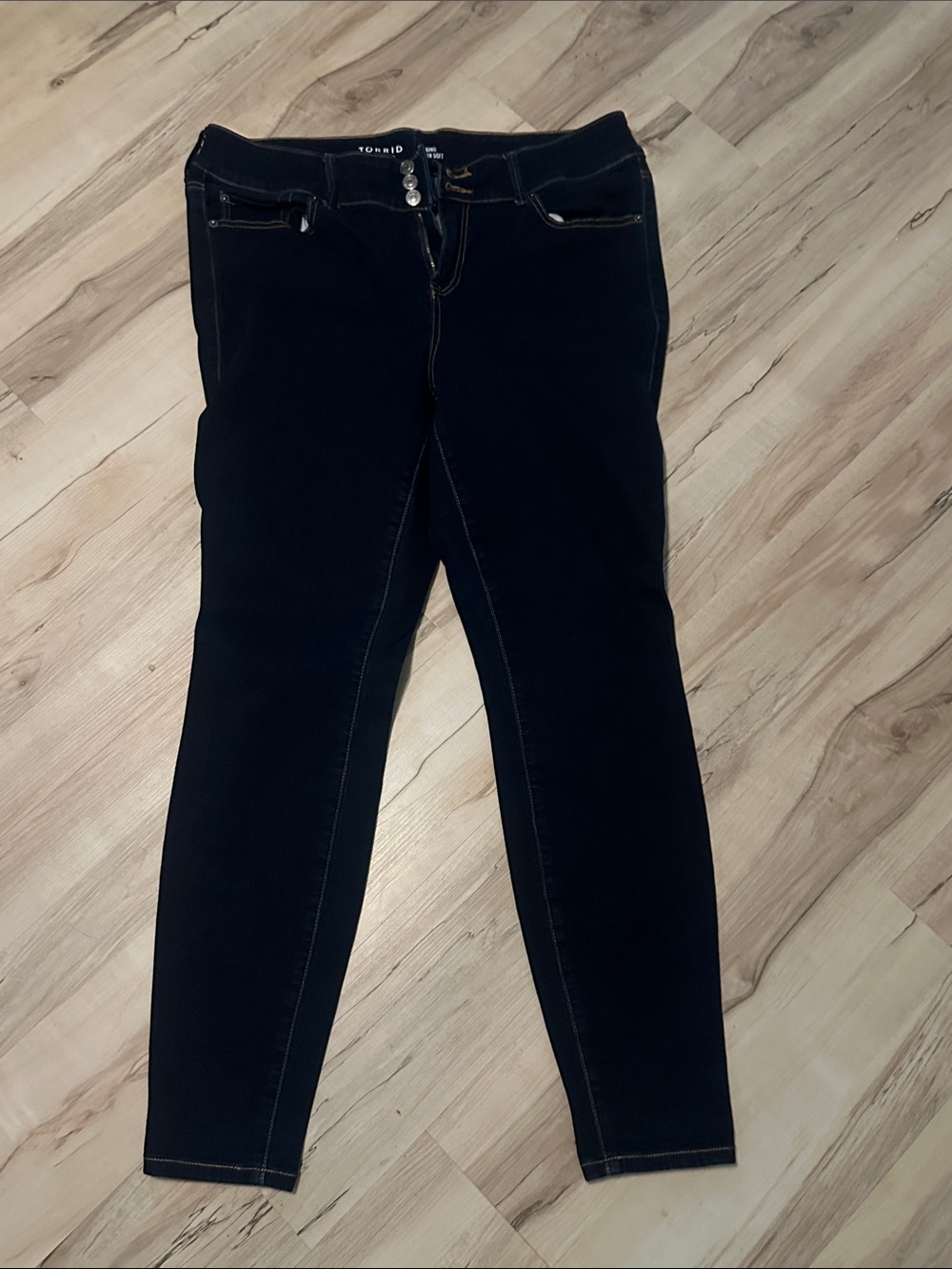 Torrid Black Stretch Skinny Jeans
